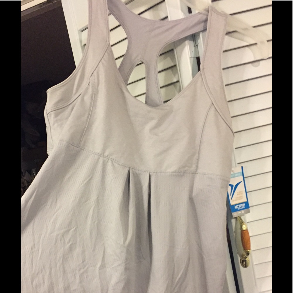 Old Navy active top